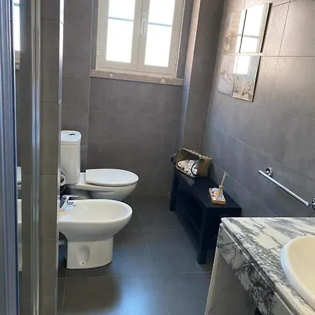Guest house Good Time Airport In Lisbon