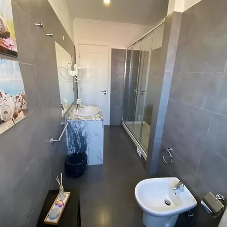 Good Time Airport In Guest house 3*
