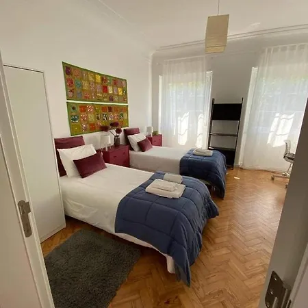 Good Time Airport In Guest house 3*