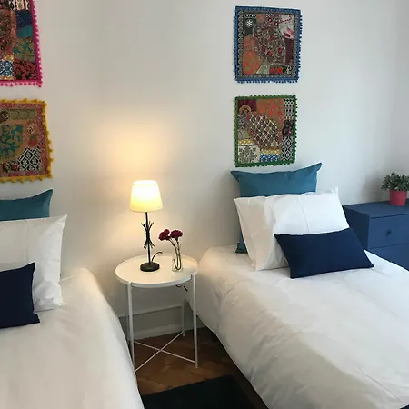 Good Time Airport In Guest house